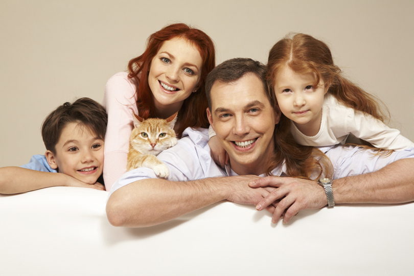 Pets Can Help Families Deal with Relationship Problems Illustration for news: Pets Can Help Families Deal with Relationship Problems