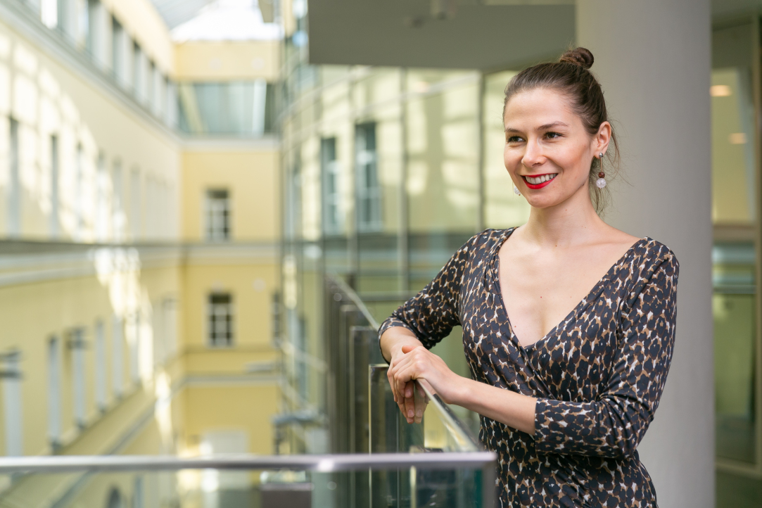 «Когда Forbes опубликует список сотни богатейших людей под заголовком “Самые несчастные”, мир изменится к лучшему» Иллюстрация к новости: «Когда Forbes опубликует список сотни богатейших людей под заголовком “Самые несчастные”, мир изменится к лучшему»