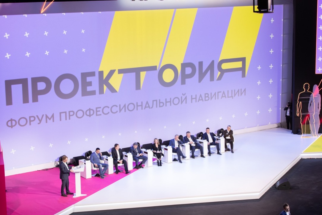 «Университет — это колоссальная свобода, но не менее колоссальная ответственность» Иллюстрация к новости: «Университет — это колоссальная свобода, но не менее колоссальная ответственность»