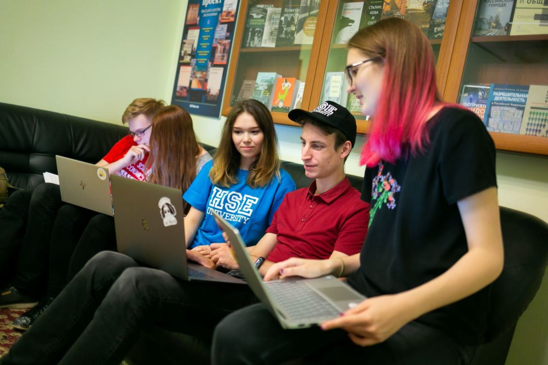 НИУ ВШЭ совместно с GroupM запускает проект по медийному праву Иллюстрация к новости: НИУ ВШЭ совместно с GroupM запускает проект по медийному праву