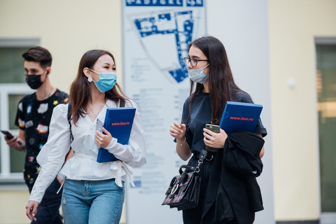 Ассоциация «Глобальные университеты»: затраты университетов на онлайн в три раза превышают экономию от перехода на дистант Иллюстрация к новости: Ассоциация «Глобальные университеты»: затраты университетов на онлайн в три раза превышают экономию от перехода на дистант
