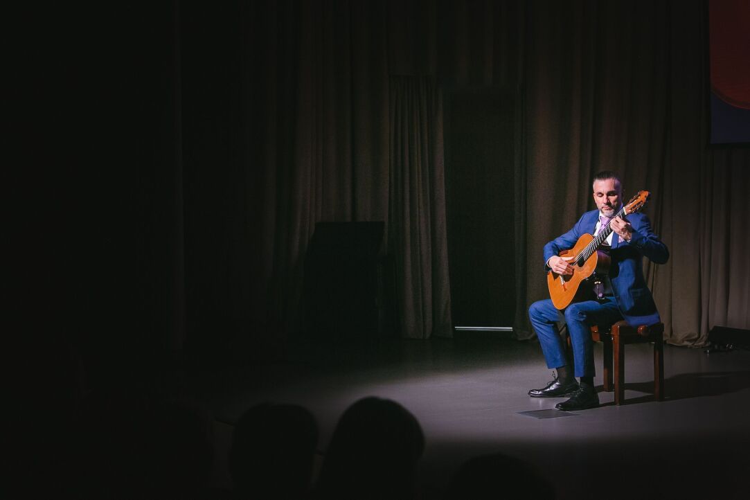 ‘During the Concert, I Experienced a Feeling of Lightness’: Artyom Dervoed Performs at HSE University Illustration for news: ‘During the Concert, I Experienced a Feeling of Lightness’: Artyom Dervoed Performs at HSE University