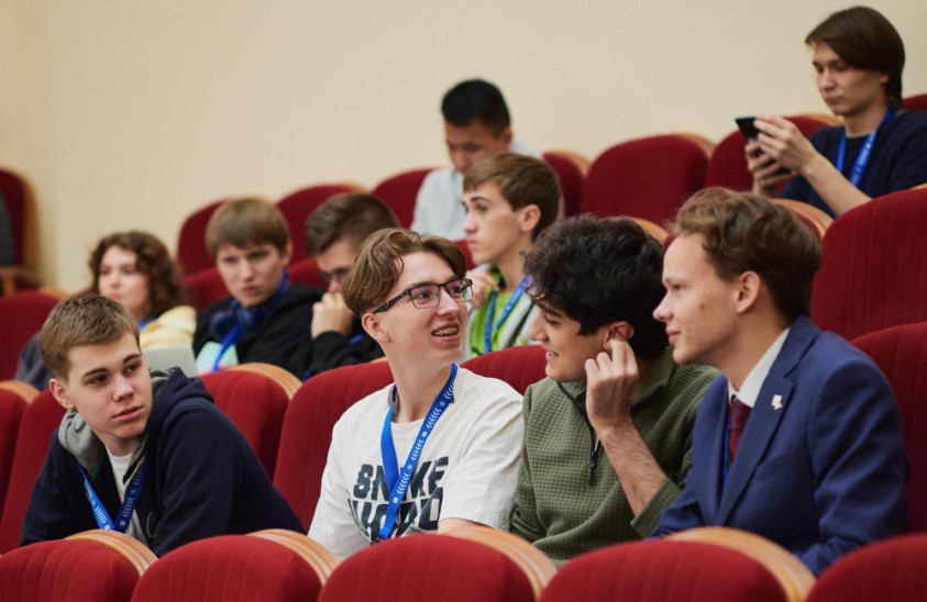В Санкт-Петербурге завершилась Школа по практическому программированию и анализу данных Иллюстрация к новости: В Санкт-Петербурге завершилась Школа по практическому программированию и анализу данных